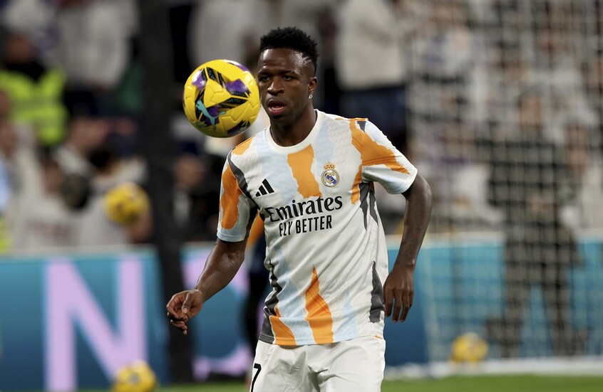 Vinicius responds to Man City fans jeers (video!)